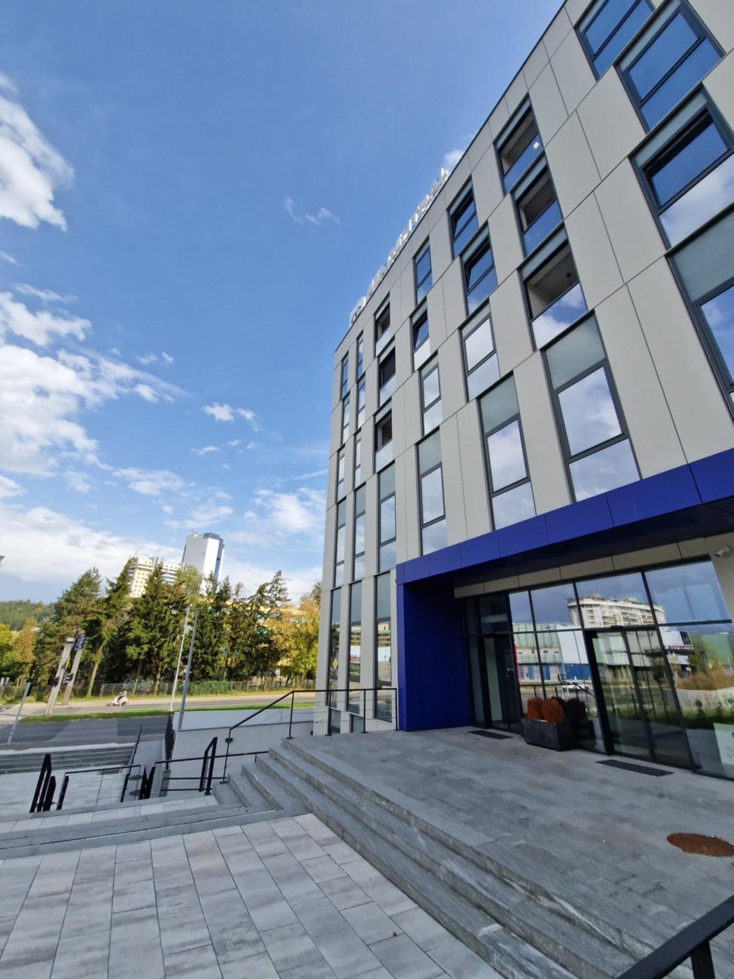 Smart Loft Apartment Tuzla Exteriör bild