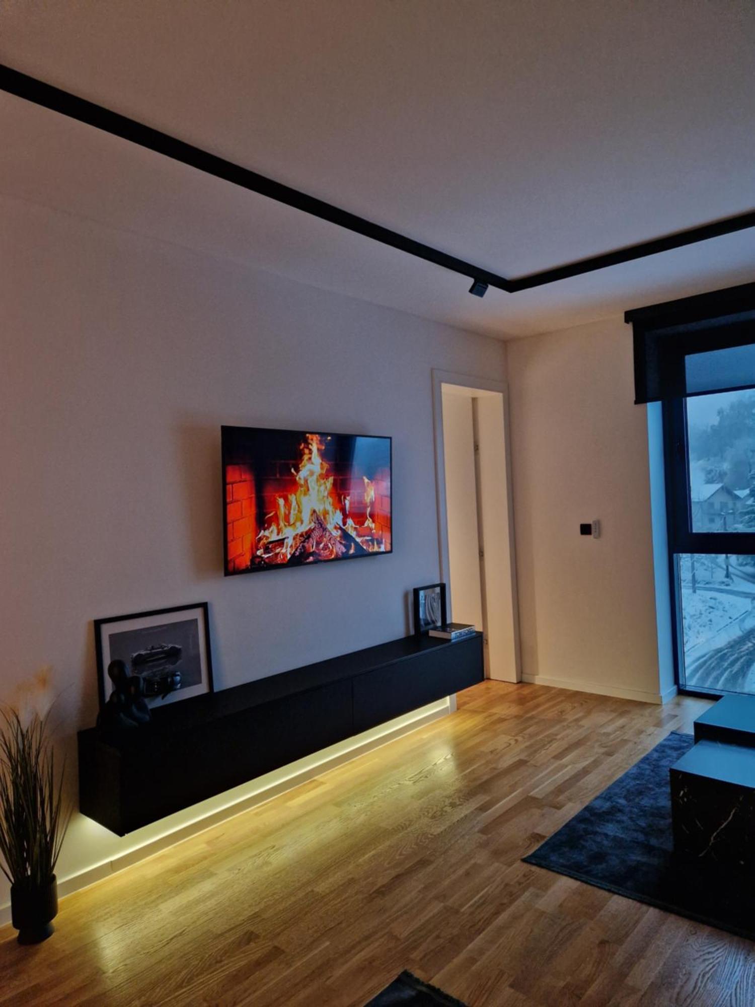 Smart Loft Apartment Tuzla Exteriör bild